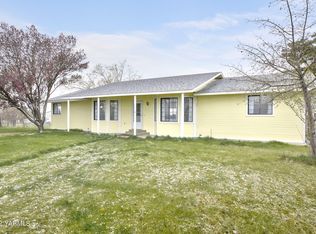 1220 Sheep Company Rd, Selah, WA 98942