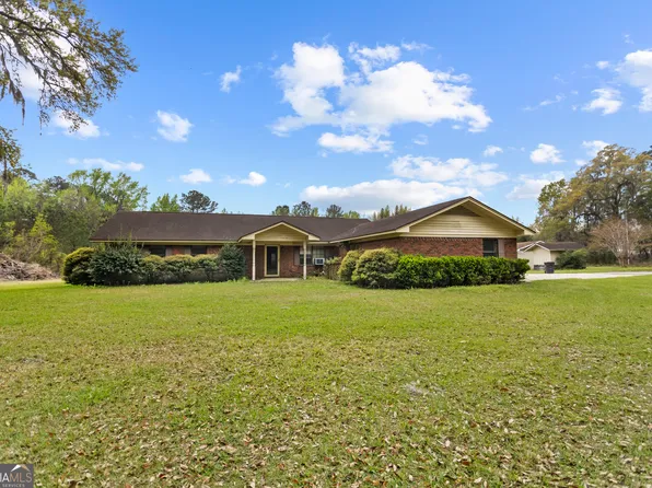 160 Hall St, Hinesville, GA 31313