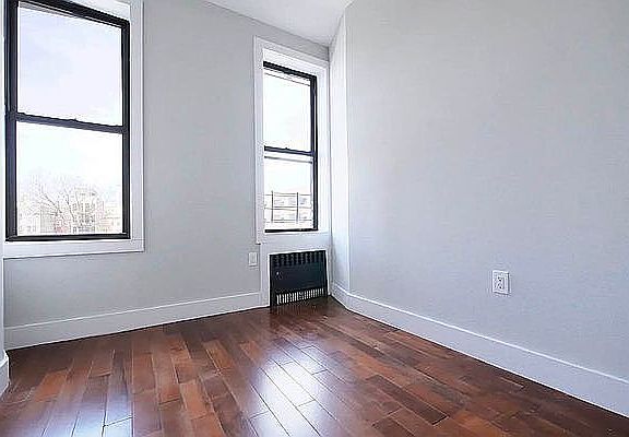 3rd image of 640 Kosciuszko St #3R