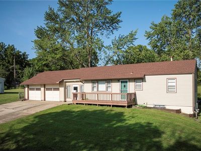 1600 N Hocker Ave, Independence, MO, 64050