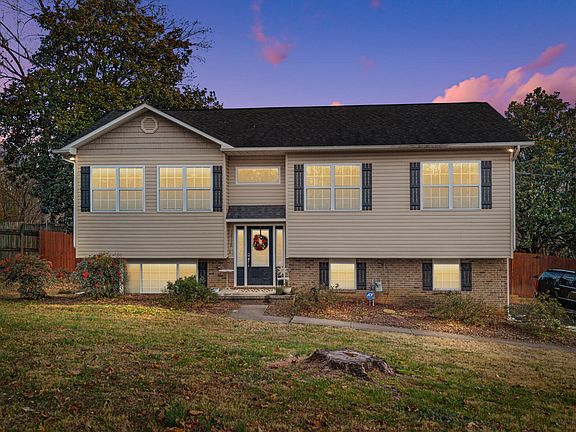 2nd image of 12116 W Kings Gate Rd