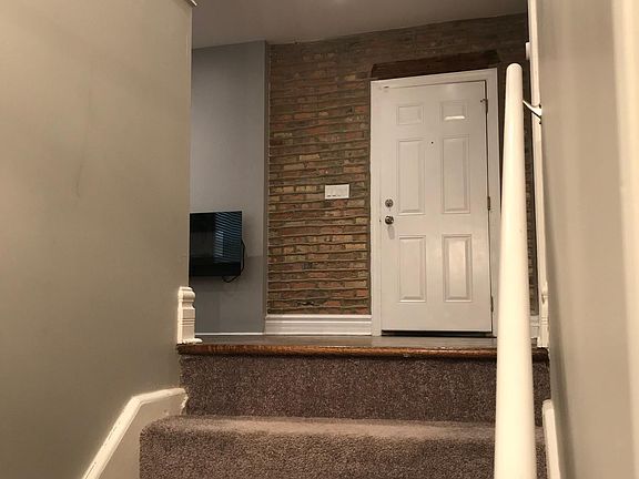 5th image of 6610 S Kenwood Ave APT 306