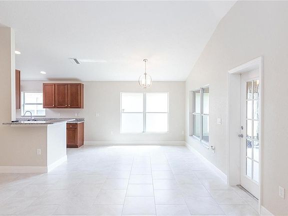 4th image of 10744 Standing Stone Dr