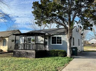 602 N 11th St, Collinsville, OK 74021