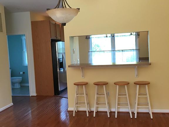 2nd image of 510 Auckland Way
