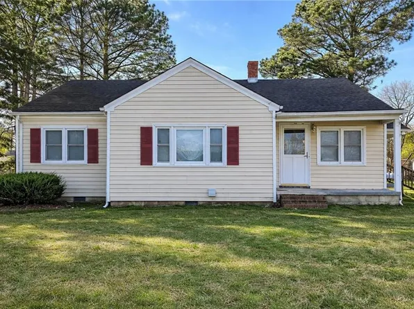 200 Delk St, Franklin, VA 23851