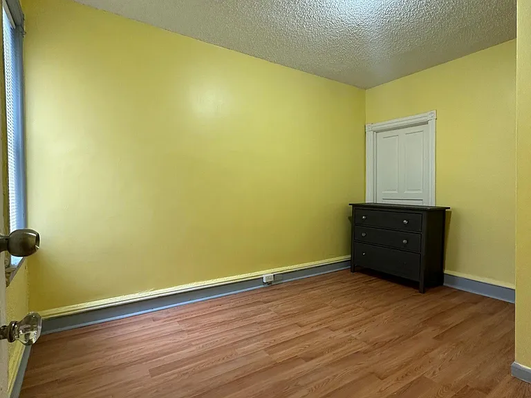 2236 N Park Ave #2 — Photo 5
