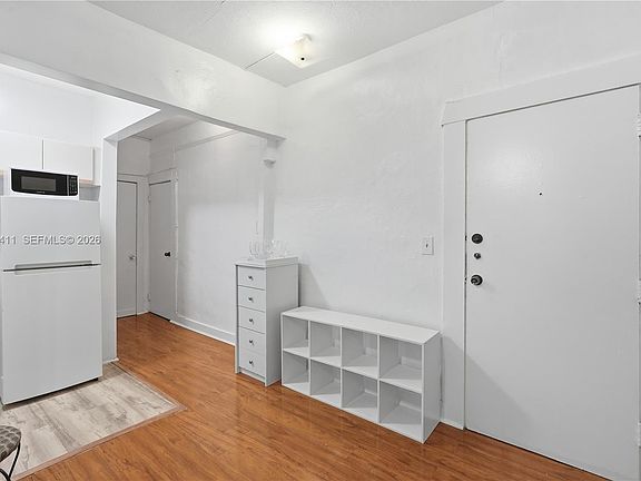 5th image of 3409 S Le Jeune Rd #11