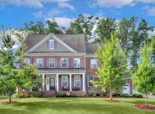 1833 Old Bennington Dr, Waxhaw, NC 28173