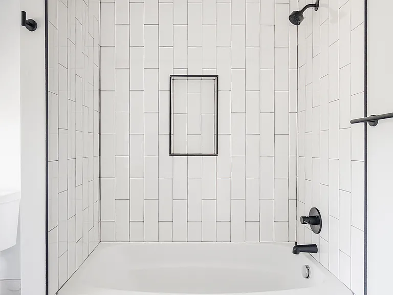 458 Hague St #2 — Photo 12