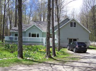 2463 Park Rd, Mio, MI 48647