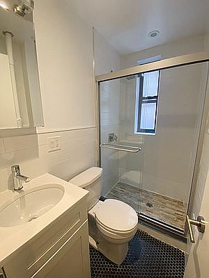 5th image of 304 10th St #298-3