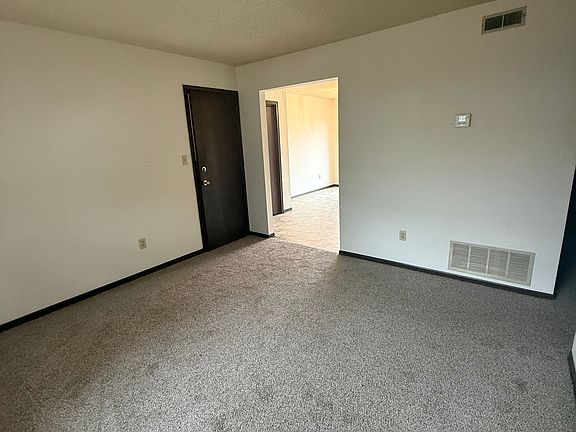 3rd image of 4613 W Millbrook Dr #H