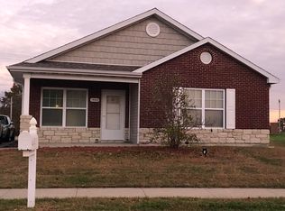 4660 E Brynleigh Ct, Columbia, MO 65202