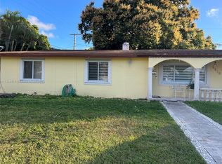 9810 SW 164th St, Miami, FL 33157
