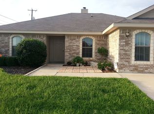 2910 Curtis Dr, Copperas Cove, TX 76522