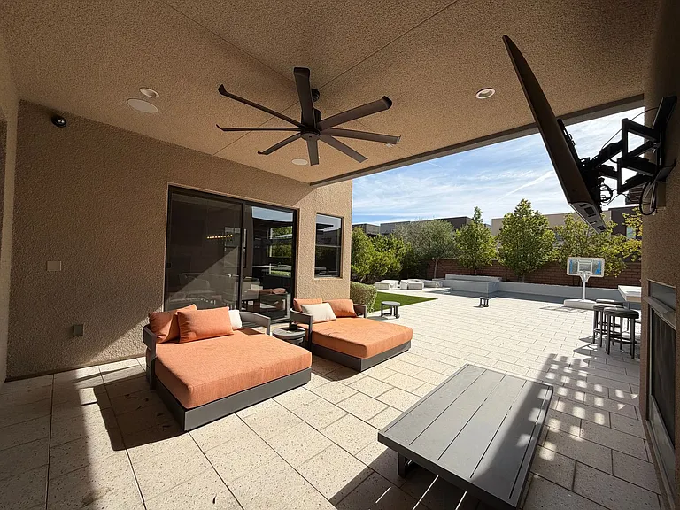 66 Pristine Glen St — Photo 25