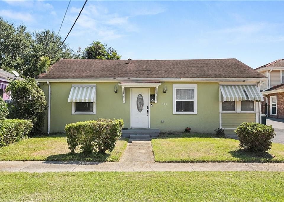 1st image of 927 Lamanche St