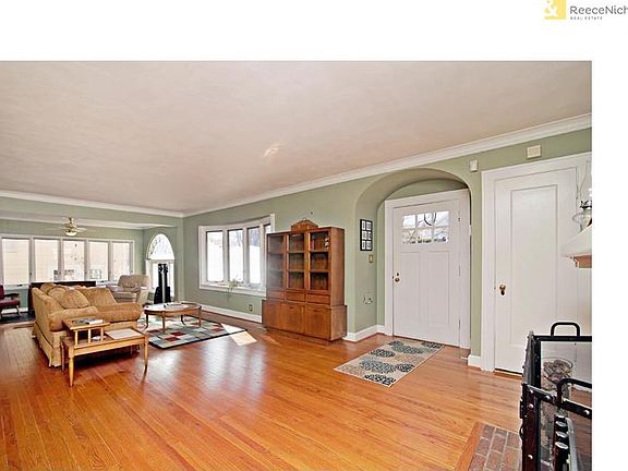 4th image of 4955 Westwood Ter