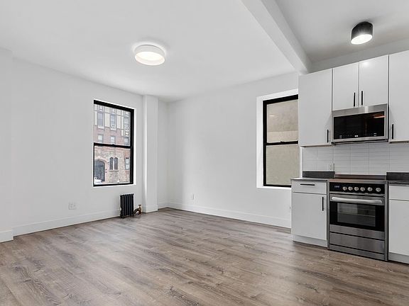 3rd image of 3404 34th Ave APT E4