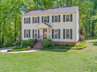 520 Cambridge Dr, Spartanburg, SC 29301