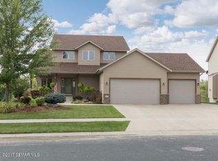 6159 Shetland Dr NW, Rochester, MN 55901