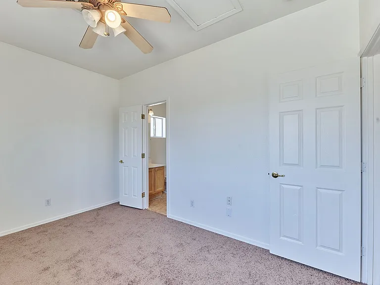 414 N Drew St — Photo 15
