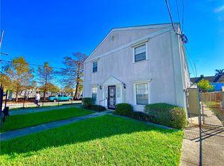 1835 Adams St, New Orleans, LA 70118