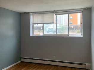 813 13th Ave SE #308, Minneapolis, MN 55414