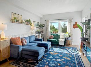4830 Cedar Ridge Pl #103, Nanaimo, BC V9T 0M8