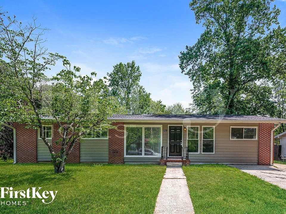 129 Briar Grove Dr