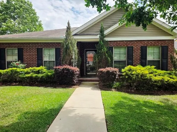 201 Belhaven Dr, Dothan, AL 36303