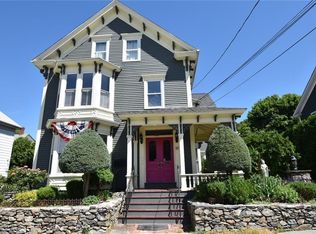 37 Franklin St APT 3, Bristol, RI 02809