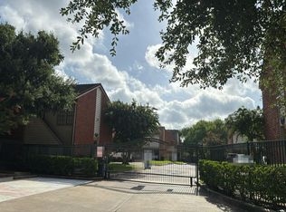2211 S Kirkwood Rd, Houston, TX 77077