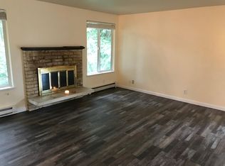 1813 NE 199th St, Shoreline, WA 98155