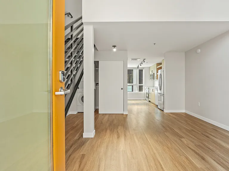 Asa Flats and Lofts — Photo 47