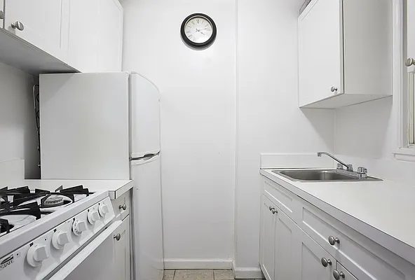 Rented by Stribling | media 8