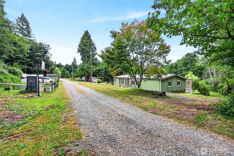 3rd image of 6622 5th Drive NW
