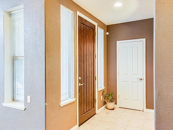 2nd image of 1981 Richfield Way