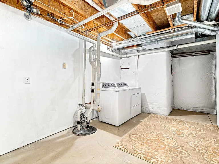 1219 Atwood St — Photo 24