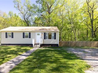 20711 Willowdale Dr, South Chesterfield, VA 23803