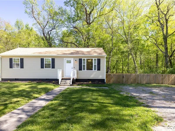 20711 Willowdale Dr, South Chesterfield, VA 23803