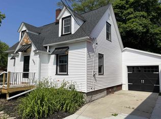 2903 Ashman St, Midland, MI 48640