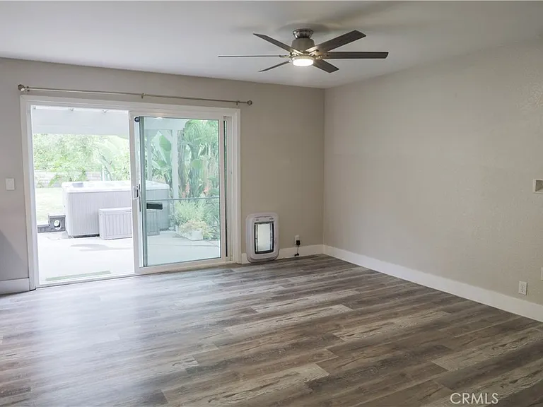 27832 Ruisenor — Photo 9