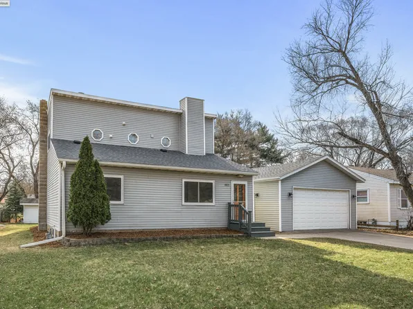 8813 Madison St NE, Blaine, MN 55434