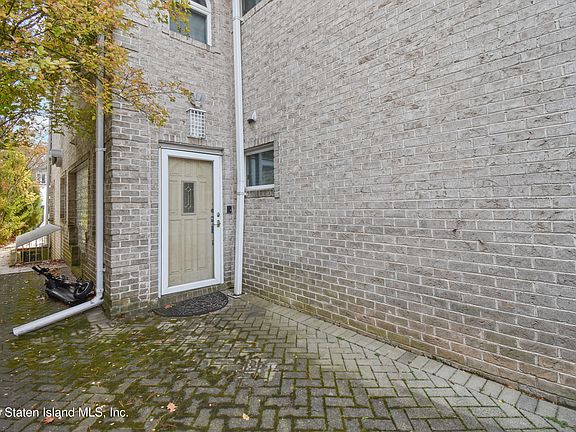 4th image of 16 Ismay St