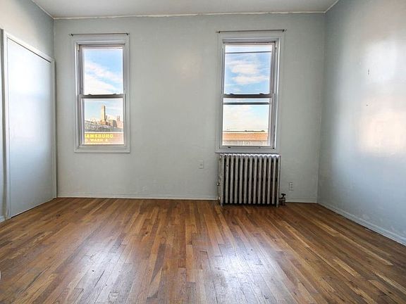 5th image of 266 Boerum St #2