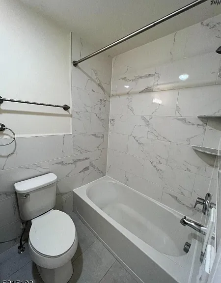 55 Hazelwood Ave — Photo 9