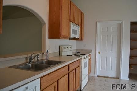 5th image of 36 Prince Michael Ln
