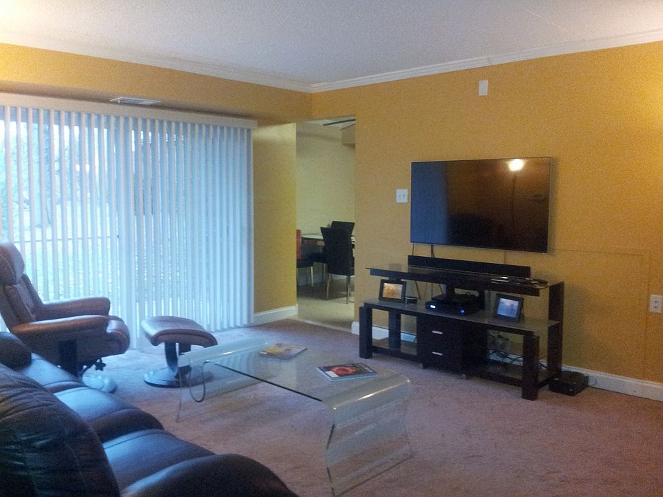 Living Rm